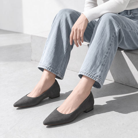 15% OFF: iCoN COLORS: Pointed toe suede flat shoes (C20142) Charcoal S