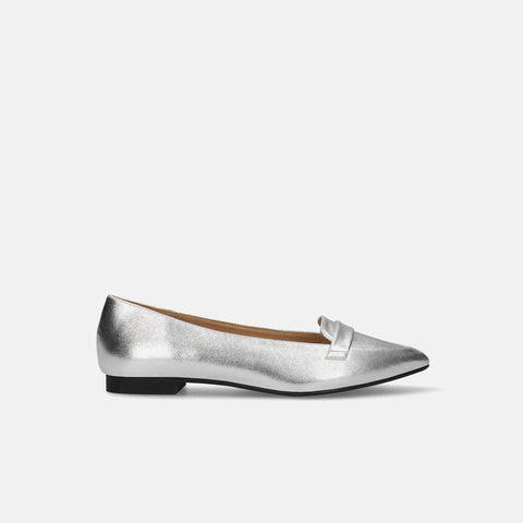 予約：2026SSBI：甲浅ポインテッドトゥ ローファー（124）シルバー/mamian（マミアン）