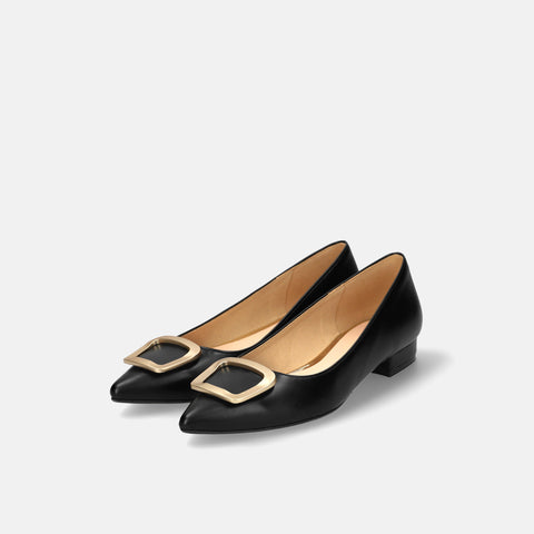 10% OFF: 2024SS: Pointed toe buckle flat shoes (4785) Black