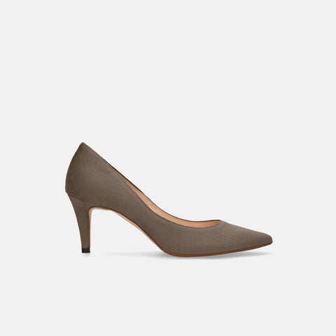 15% OFF: 2024SS: iCoN COLORS: Pointed toe suede pumps (C76532) beige S
