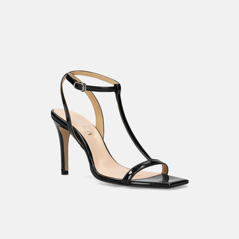 予約：2026SS：Tストラップ サンダル（3588）ブラックE/mamian（マミアン）